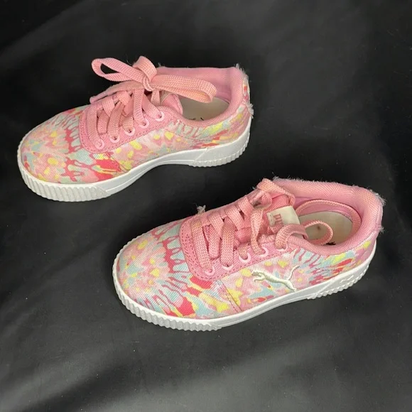 Puma | Shoes | Puma Carina Low Top Lace Up Sneaker Shoes